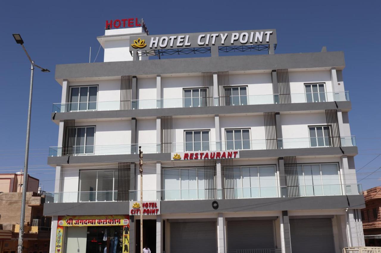 Hotel City Point Phalodi  Exteriör bild